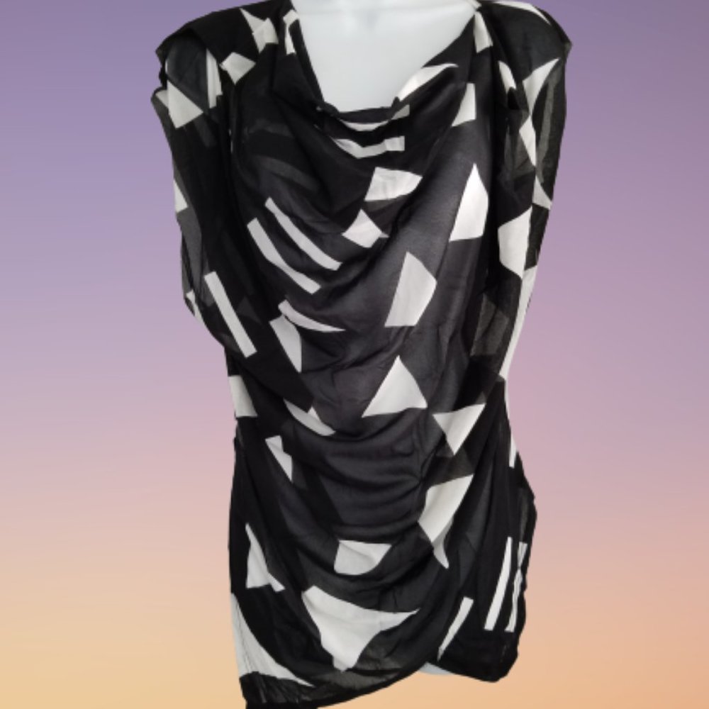 Absolutely beautiful  asymmetrical top blouse
